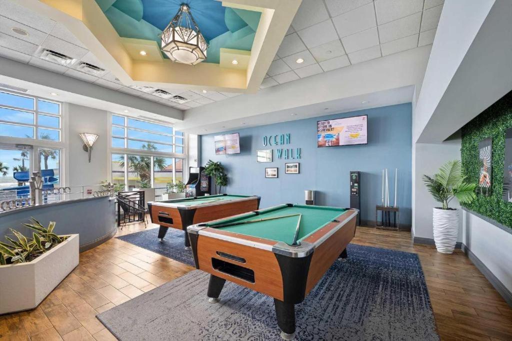 Highly Desired 6Th Floor 1 Bedroom Oceanfront - There Is Only One Ocean Walk Resort 606 Daytona Beach Exterior photo